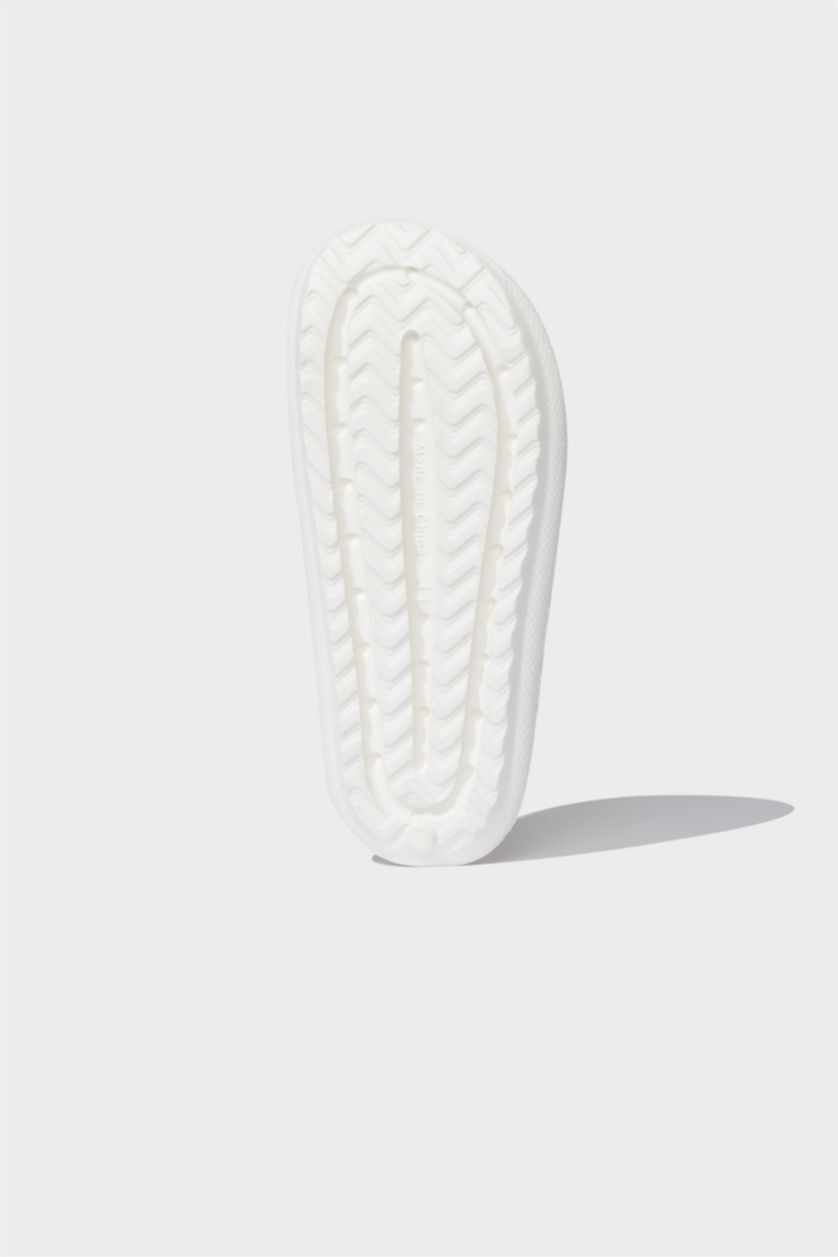 GIRLS & TEENS Beige Girl Flat Sole Eva Sandals