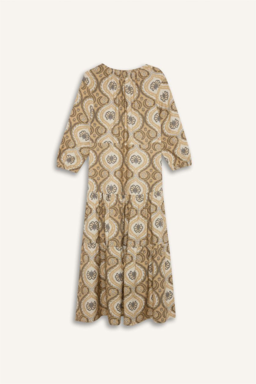 حريمي بني فاتح فستان طويل بقصة A بياقة V