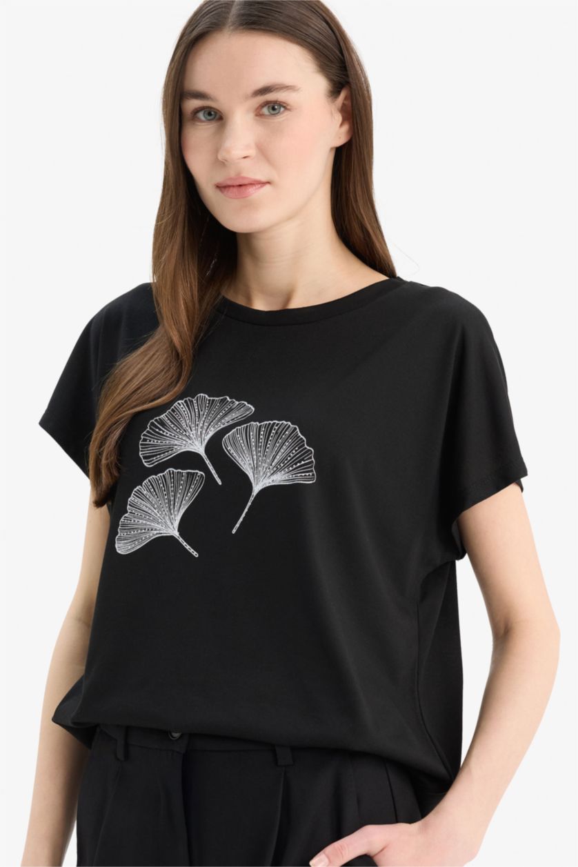 نساء أسود تي شيرت قصة عادية نص ردن وياخة دائرية