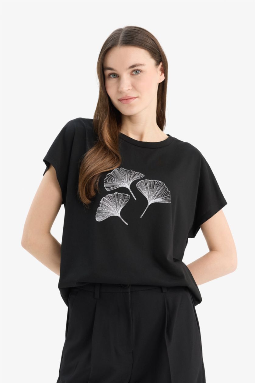 نساء أسود تي شيرت قصة عادية نص ردن وياخة دائرية