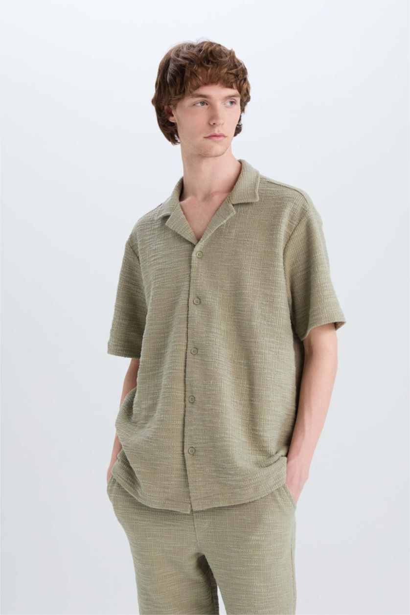 Erkek Açık Haki Regular Fit Yazlık Apaş Yaka Kısa Kollu Gömlek