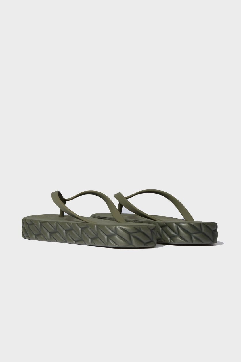 حريمي كاكي شبشب حريمي فليب فلوب إيفا كاكي بكعب مسطح