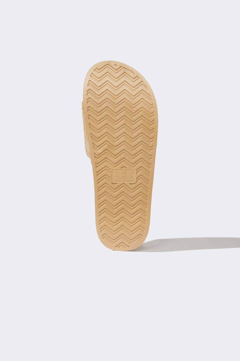 WOMAN Beige Woman Floral Flat Base Faux Leather Slippers