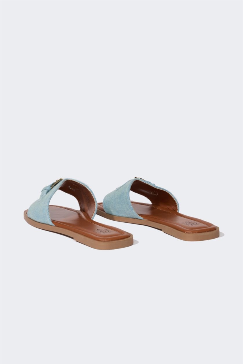 حريمي أزرق فاتح شبشب جينز حريمي بكعب مسطح