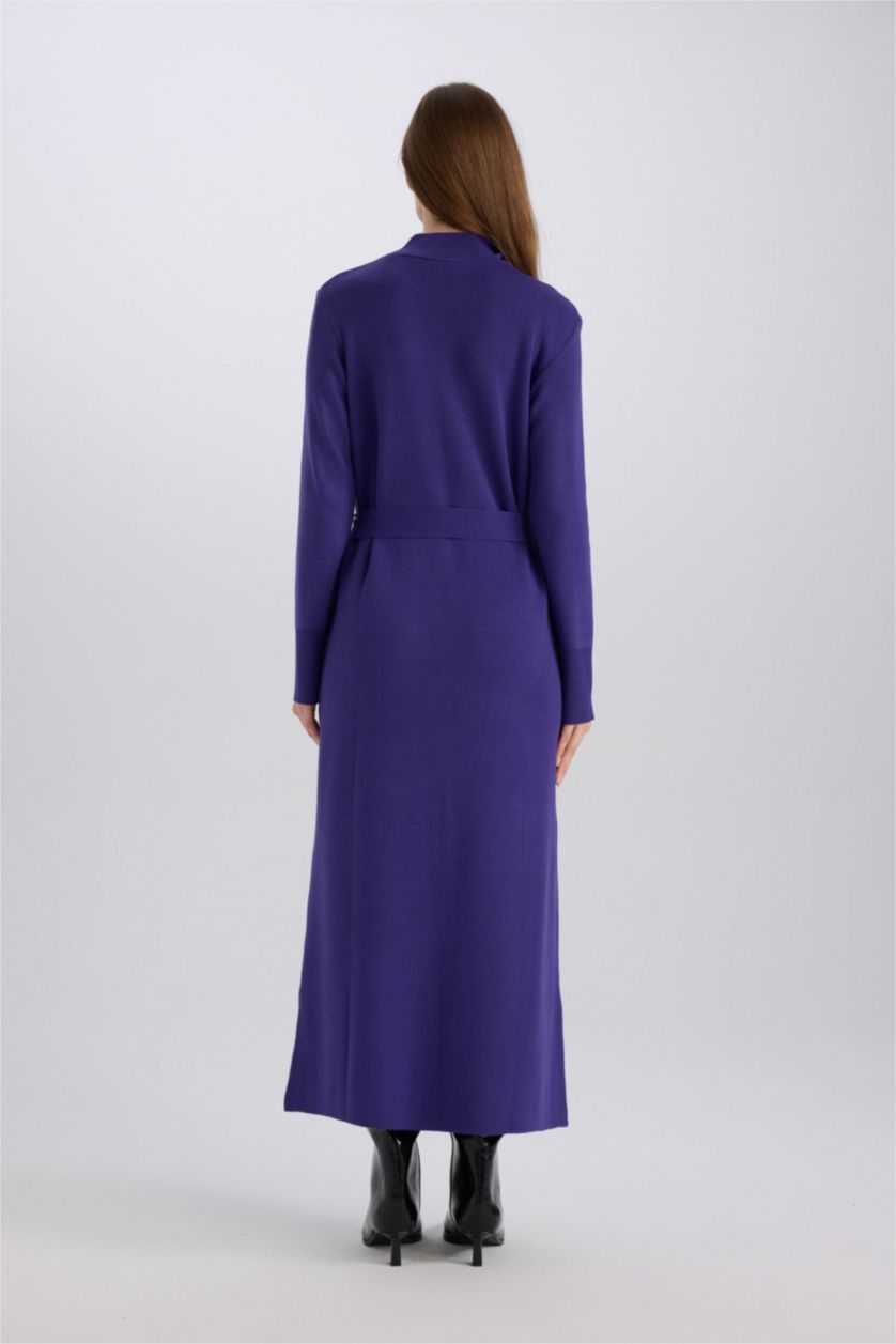 FEMME Violet Robe longue en tricot à manches longues et demi-col roulé Coupe régulière à taille nouée