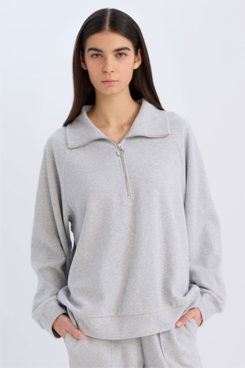 Kadın Gri Melanj Regular Fit Yarım Fermuarlı Dik Yaka Basic Düz Sweatshirt
