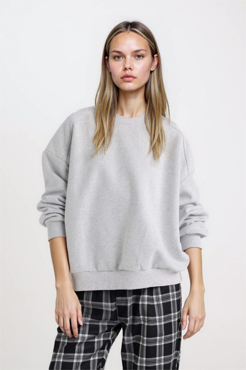 Kadın Gri Melanj Oversize Geniş Kalıp Bisiklet Yaka Basic Düz Kalın Gri Sweatshirt