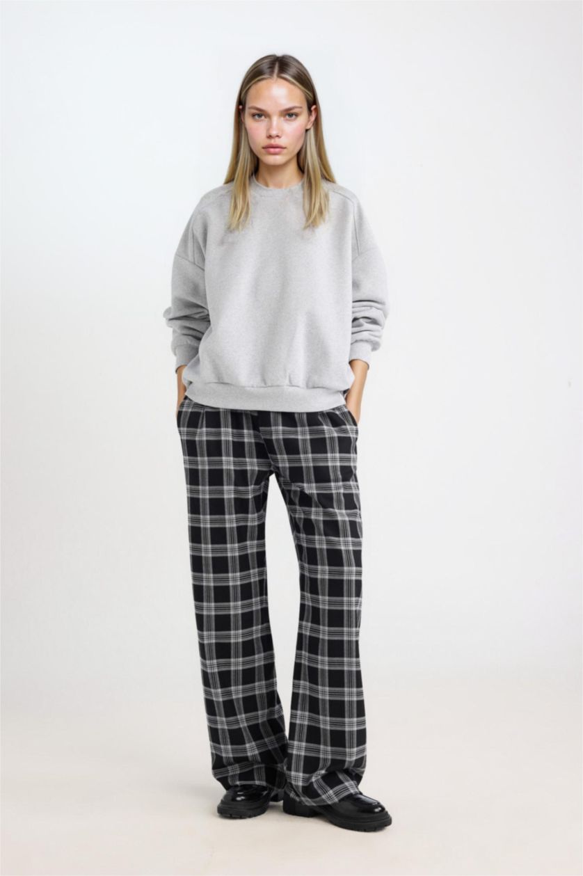 Kadın Gri Melanj Oversize Geniş Kalıp Bisiklet Yaka Basic Düz Kalın Gri Sweatshirt