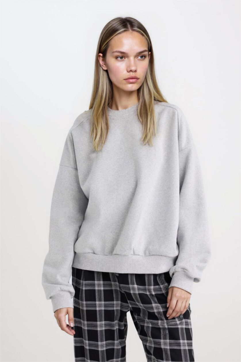 Kadın Gri Melanj Oversize Geniş Kalıp Bisiklet Yaka Basic Düz Kalın Gri Sweatshirt