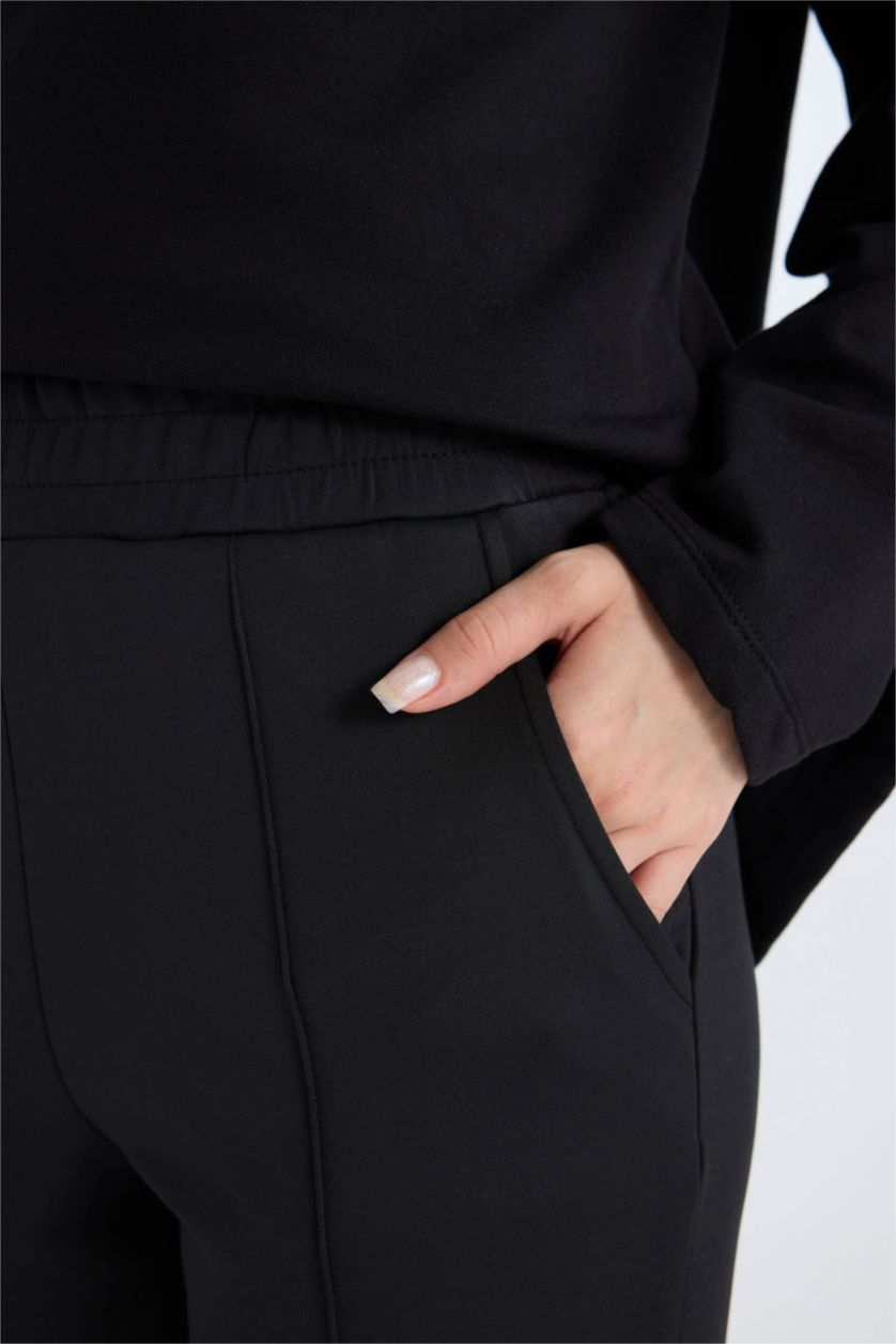 Kadın Siyah Regular Fit Cepli Pensli Skuba Dalgıç Kumaş Beli Lastikli Pantolon