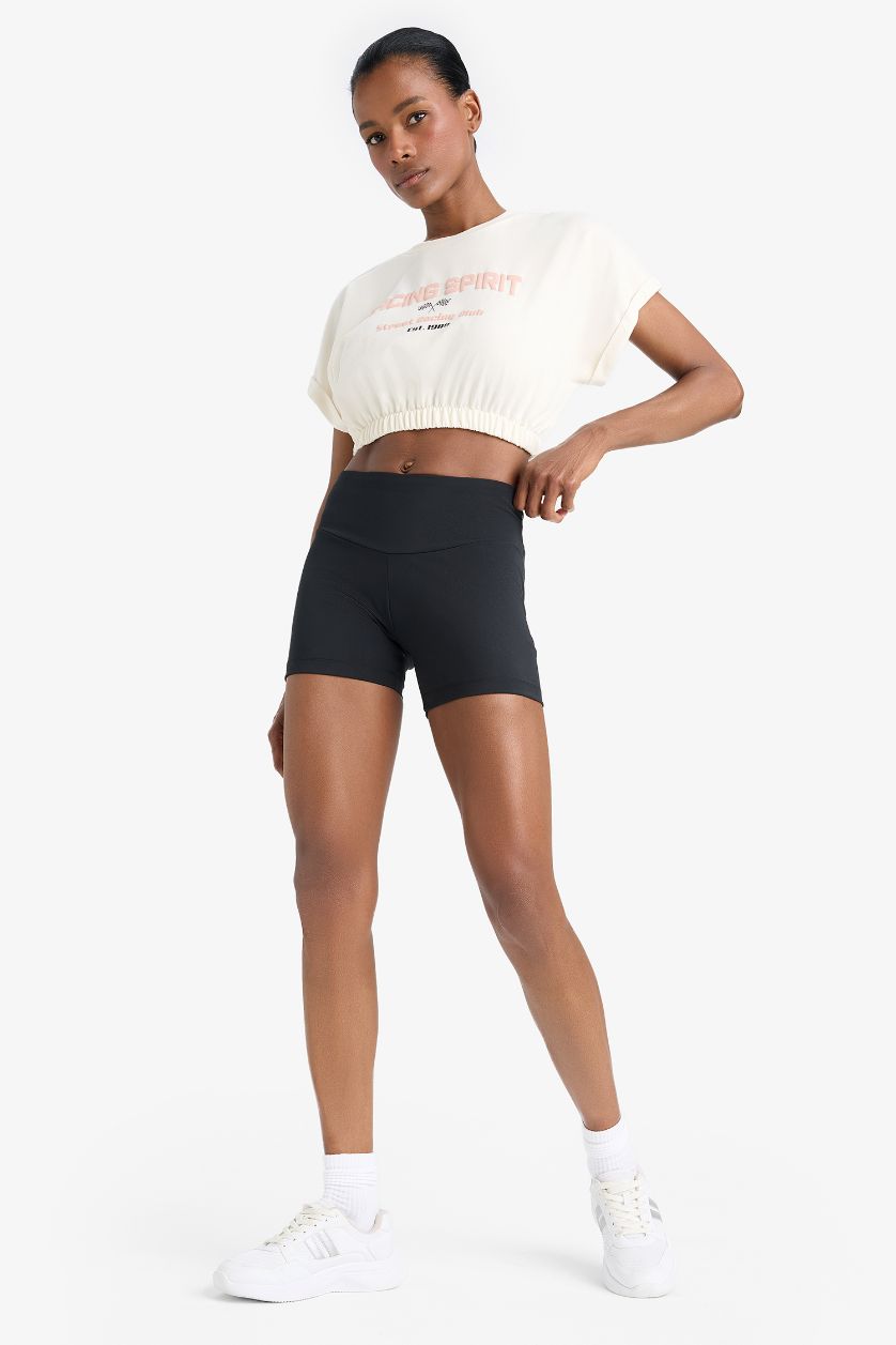 Kadın Ekru Cropped Fit Bisiklet Yaka Baskılı Sporcu Kısa Kollu Tişört