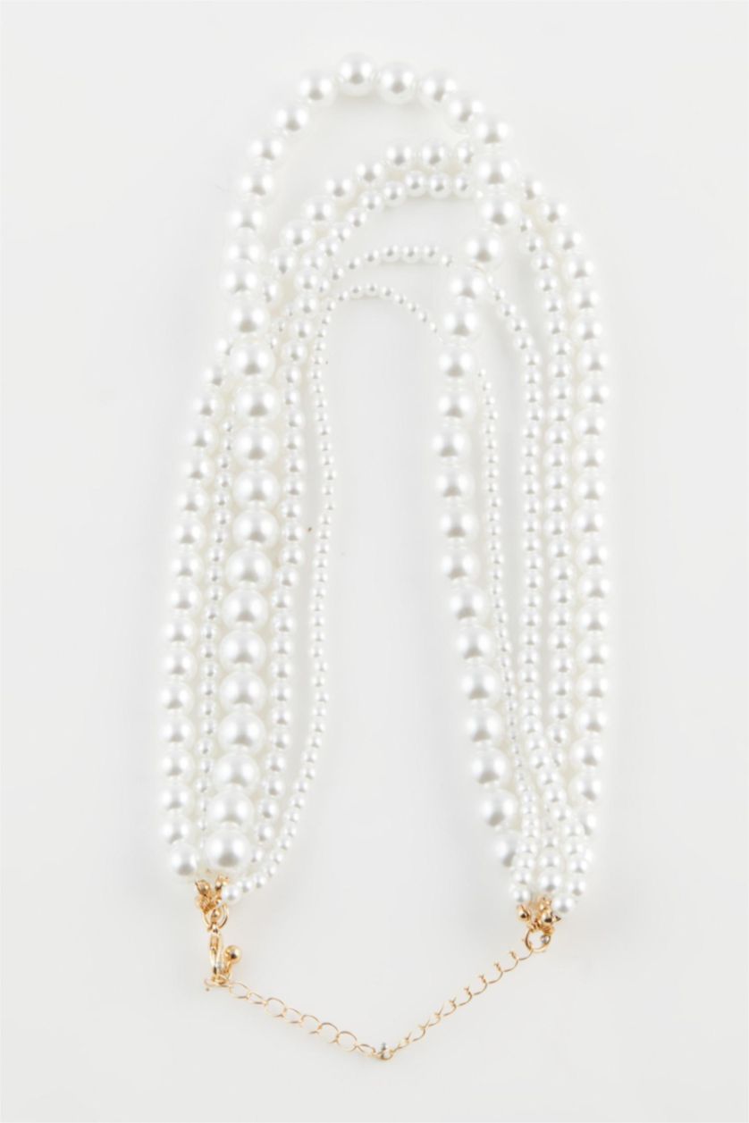 Women White 2 piece Necklace