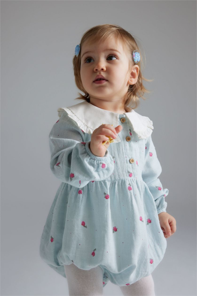 Kız Bebek Açık Mavi Kız Bebek Yenidoğan 2'li Takım Çiçekli Müslin Uzun Kollu Tulum Külotlu Çorap