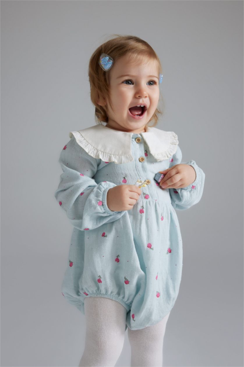 Kız Bebek Açık Mavi Kız Bebek Yenidoğan 2'li Takım Çiçekli Müslin Uzun Kollu Tulum Külotlu Çorap