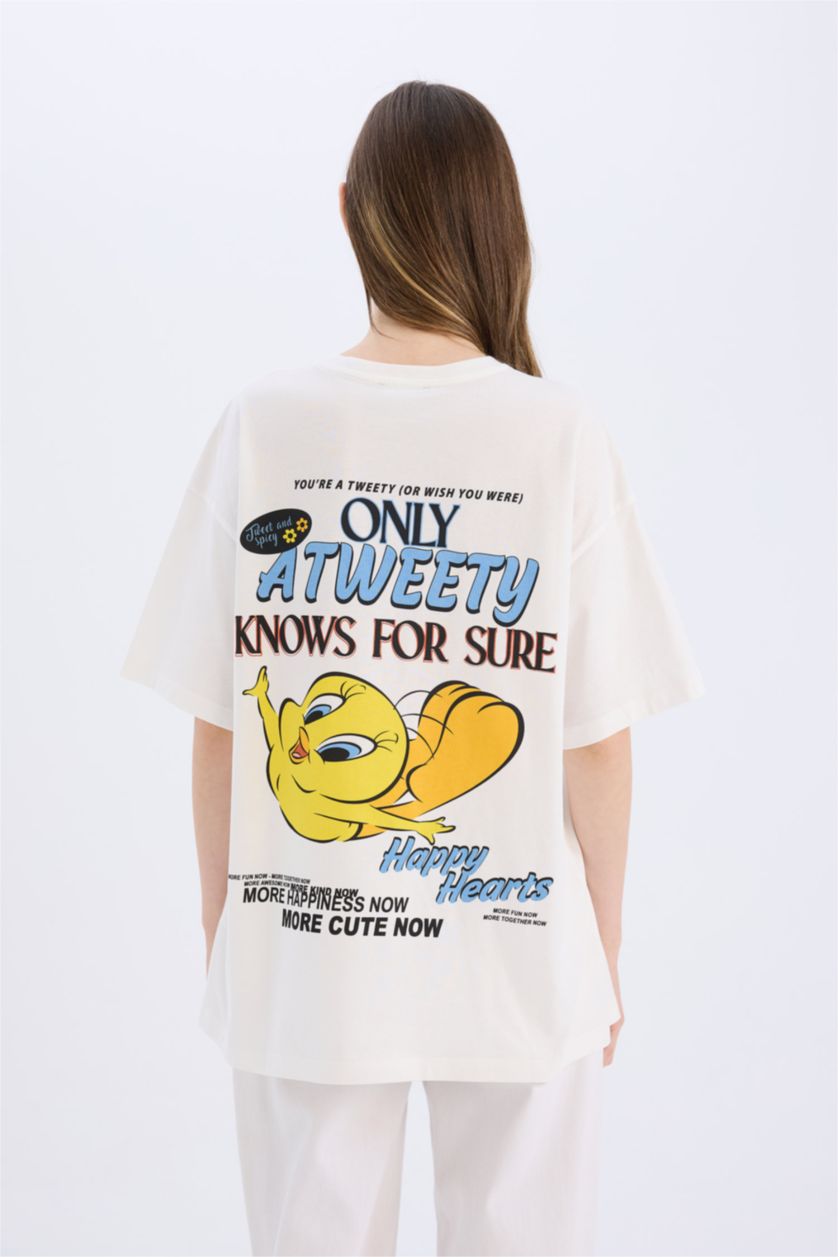 Kadın Kırık Beyaz Looney Tunes Oversize Geniş Kalıp Bisiklet Yaka Sırt Baskılı Kısa Kollu Tişört