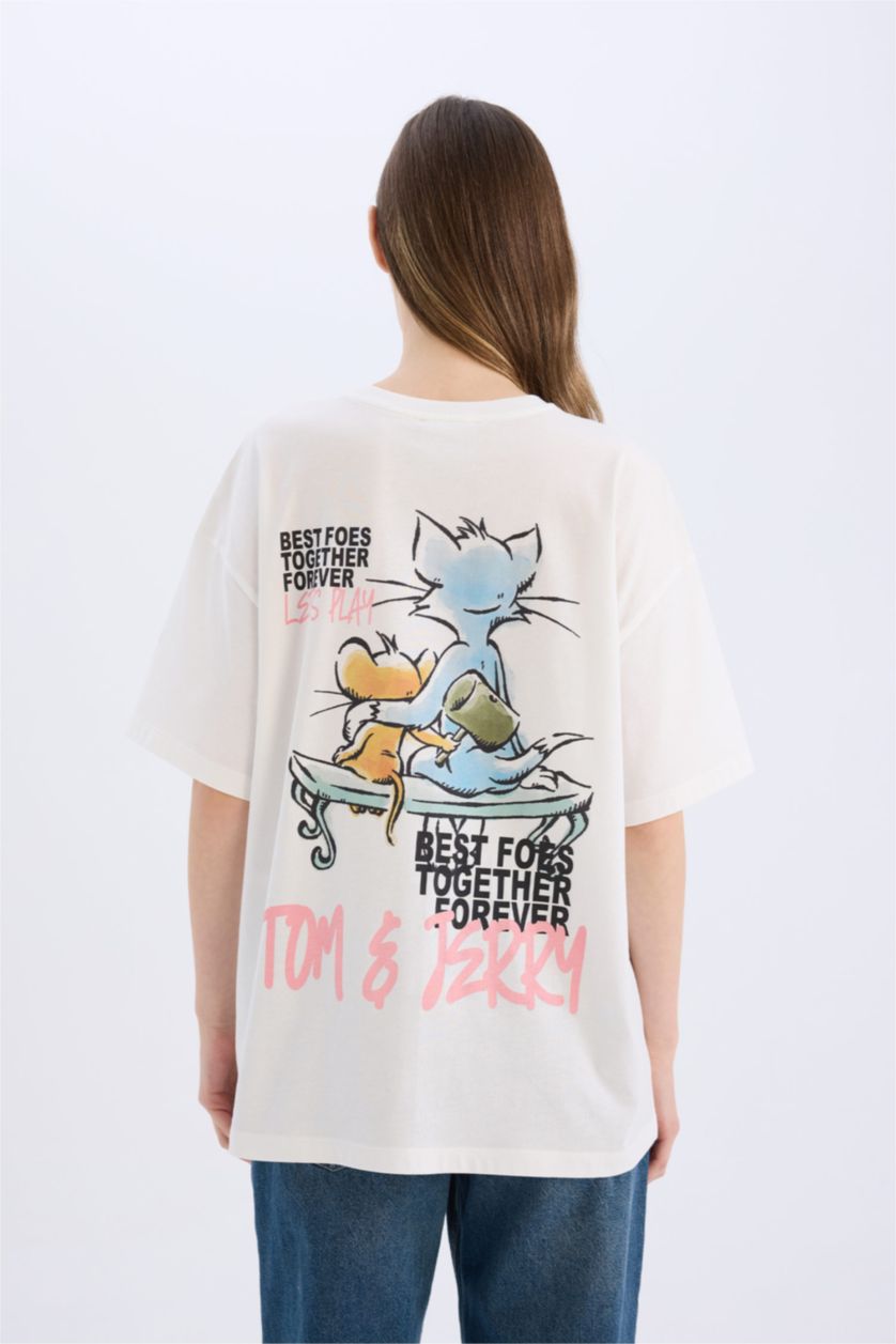 Kadın Kırık Beyaz Tom & Jerry Oversize Geniş Kalıp Bisiklet Yaka Sırt Baskılı Kısa Kollu Tişört