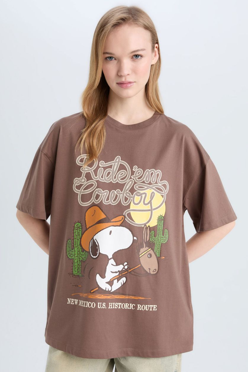 Kadın Kahve Snoopy Oversize Geniş Kalıp Bisiklet Yaka Kısa Kollu Tişört