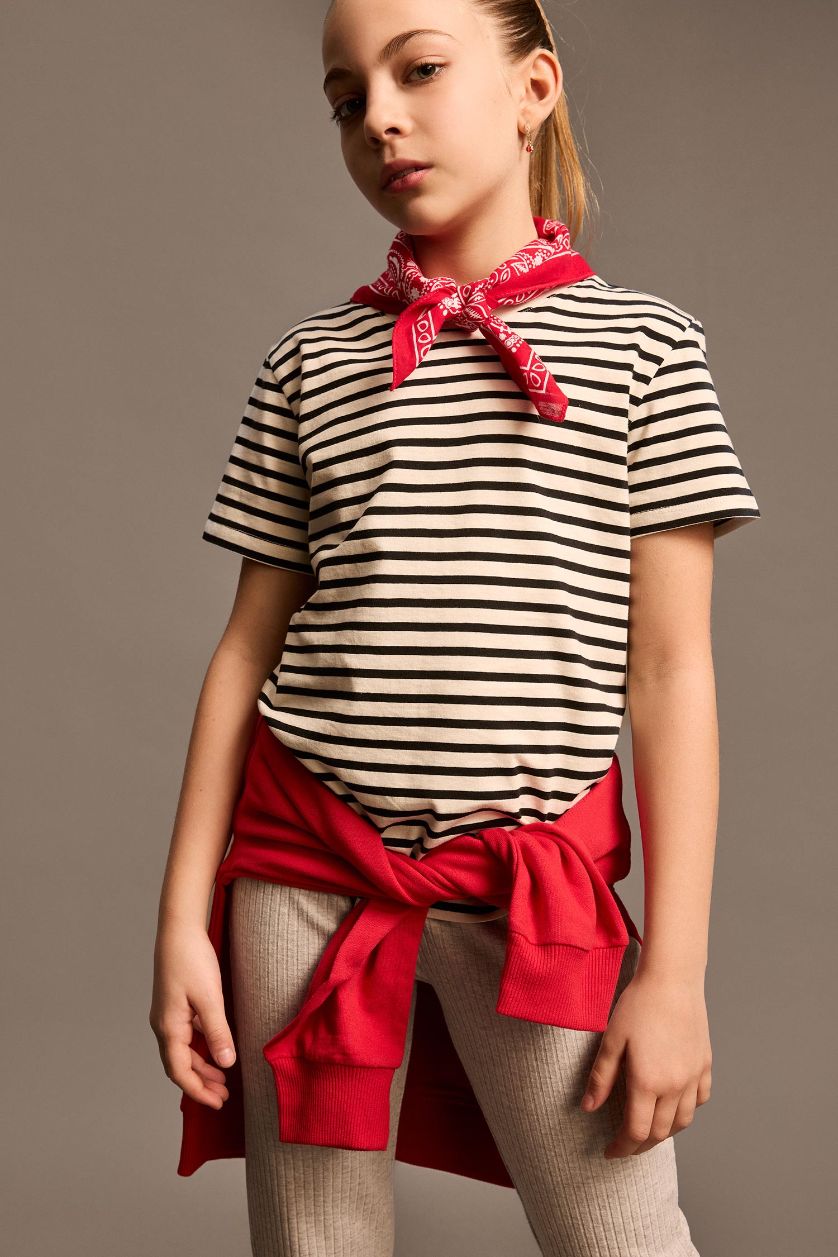 بناتي كحلي تيشيرت بناتي نص كم قصة عادية برقبة مستديرة