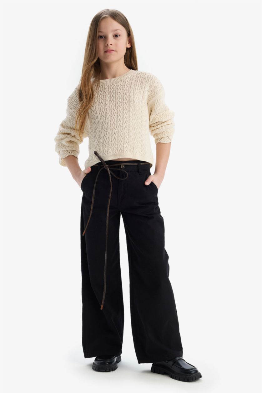 بنات بيج فاتح بلوز صوف بناتي قصة عادية برقبة مستديرة