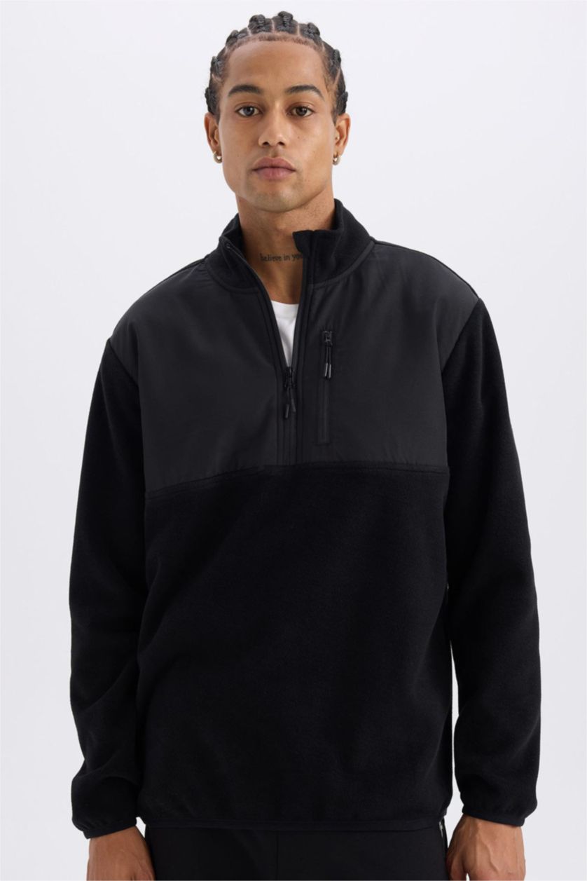 Erkek Siyah Standart Fit Dik Yaka Fermuarlı Polar Sporcu Sweatshirt