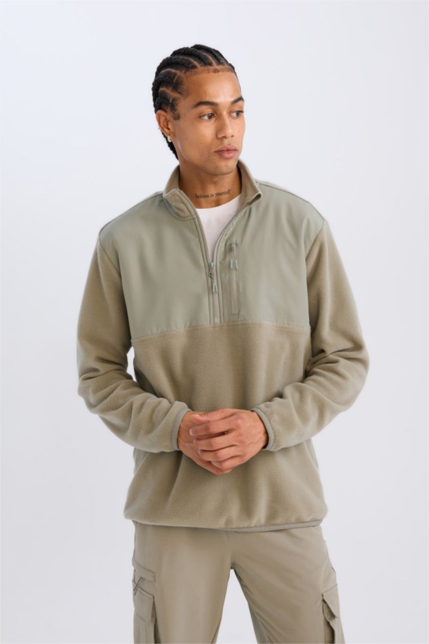 Erkek Açık Haki Standart Fit Dik Yaka Fermuarlı Polar Sporcu Sweatshirt