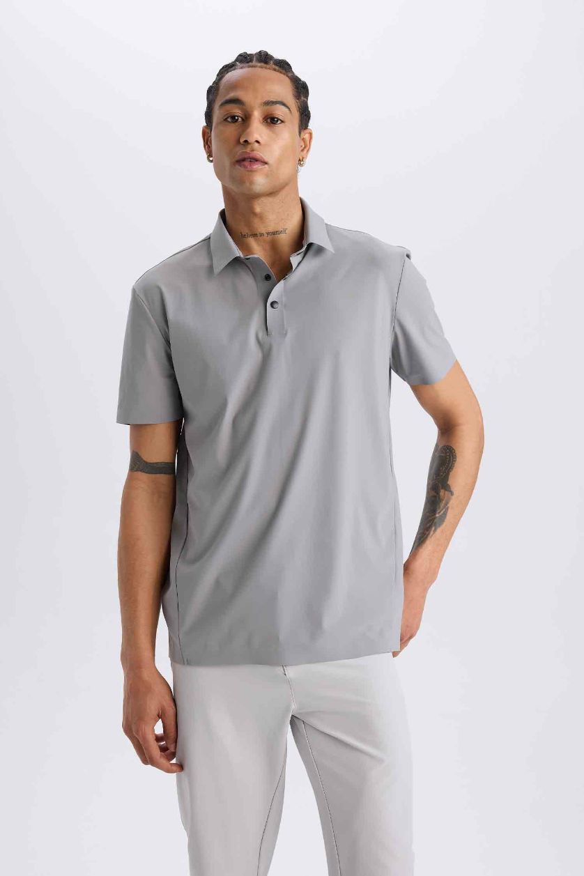 Erkek Gri Esnek Kumaş Standart Fit Polo Yaka Sporcu Kısa Kollu Tişört