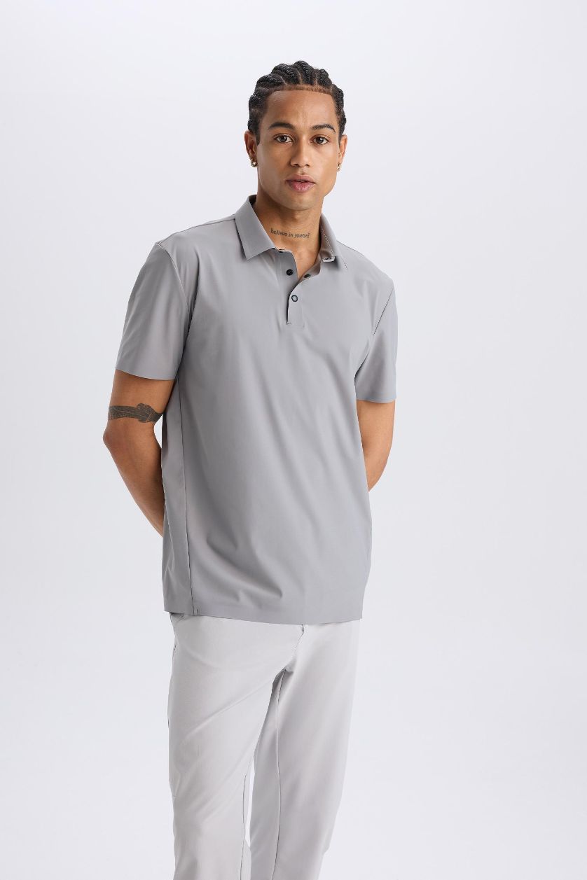 Erkek Gri Esnek Kumaş Standart Fit Polo Yaka Sporcu Kısa Kollu Tişört