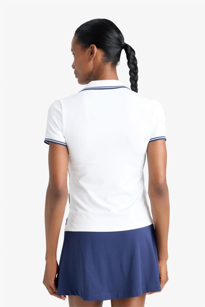 Kadın Beyaz Standart Fit Polo Yaka Sporcu Kısa Kollu Tişört