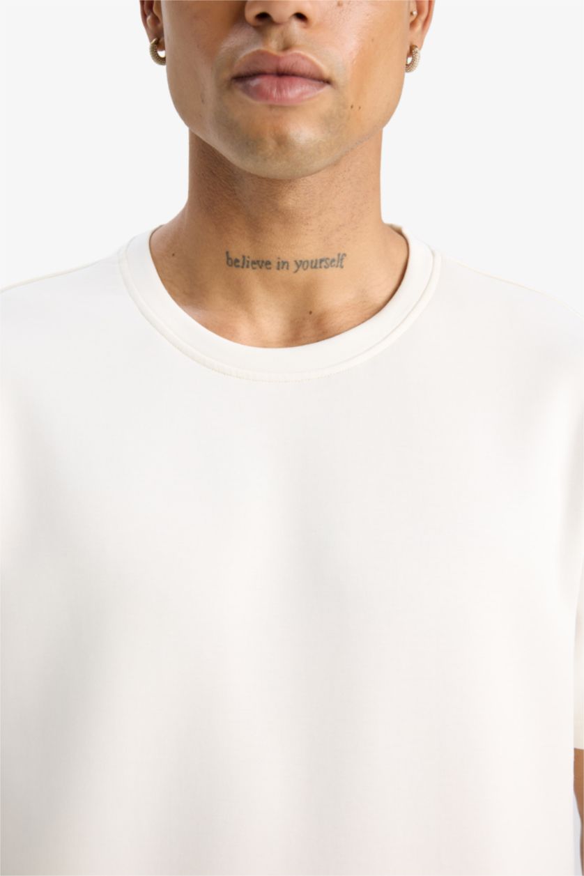 Erkek Ekru Standart Fit Modal Kumaş Bisiklet Yaka Baskılı Sporcu Kısa Kollu Tişört