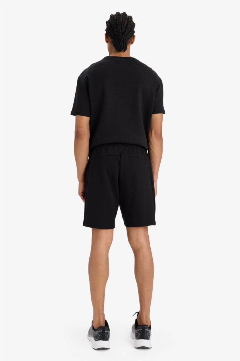 Erkek Siyah Standart Fit Modal Kumaş Sporcu Kısa Paça Şort