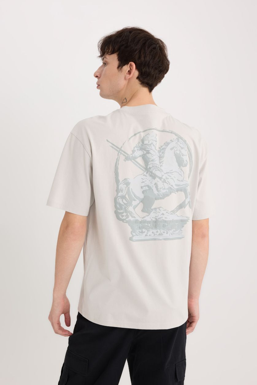 MAN Light Grey Boxy Fit Crew Neck Printed Short Sleeve T-Shirt