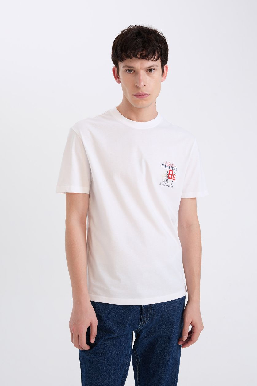 Erkek Beyaz %100 Pamuk Regular Fit Bisiklet Yaka Baskılı Kısa Kollu Tişört