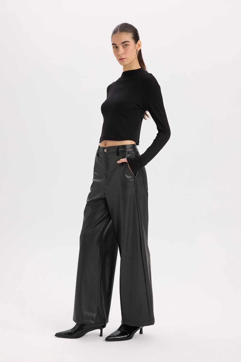 Kadın Siyah Culotte Suni Deri Kışlık Pantolon  Cepli Yüksek Bel Geniş Paça