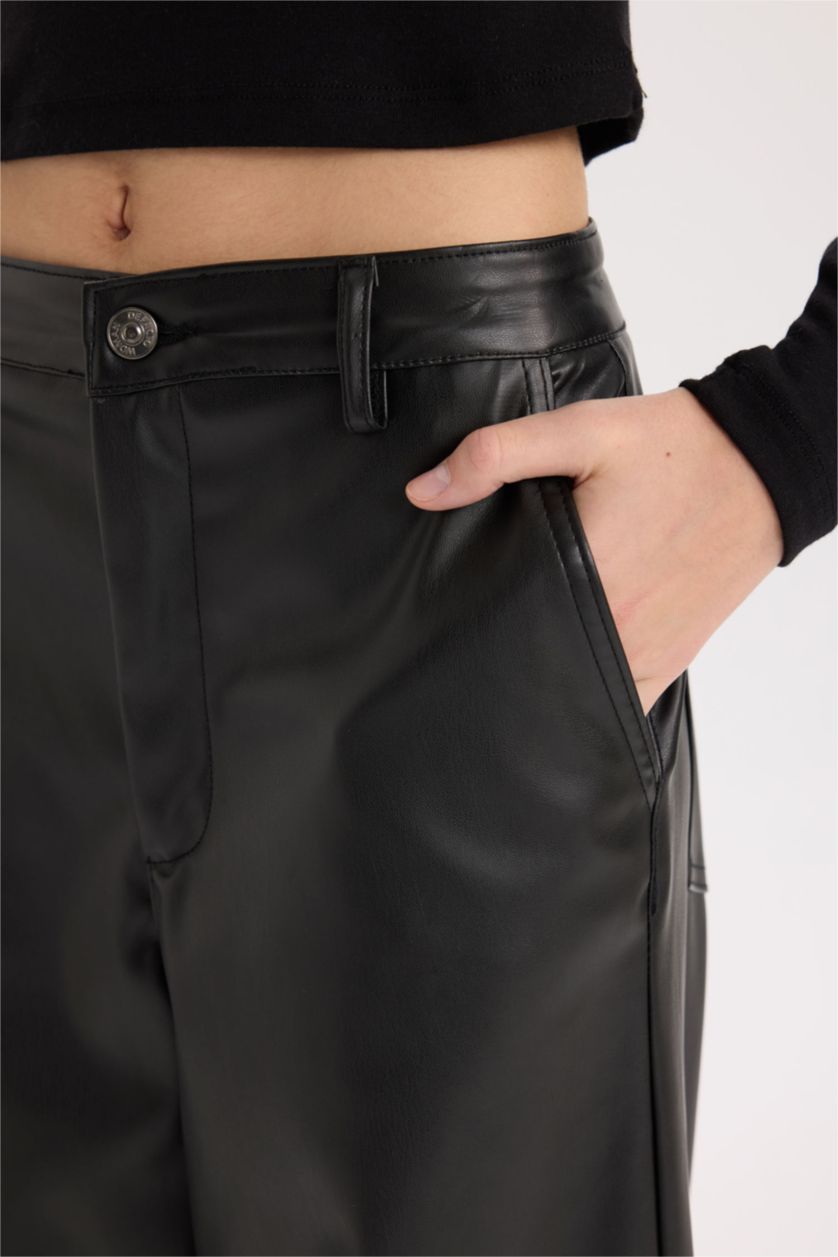 Kadın Siyah Culotte Suni Deri Kışlık Pantolon  Cepli Yüksek Bel Geniş Paça