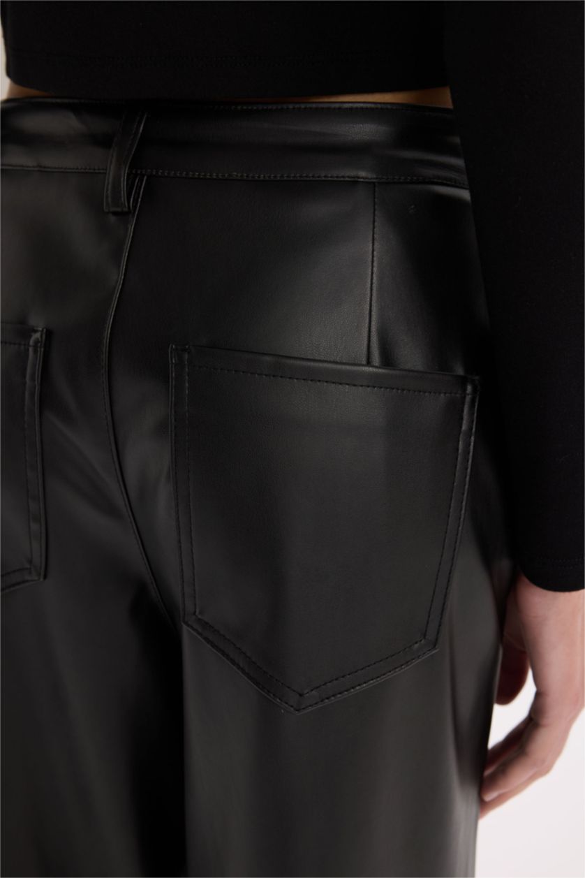 Kadın Siyah Culotte Suni Deri Kışlık Pantolon  Cepli Yüksek Bel Geniş Paça