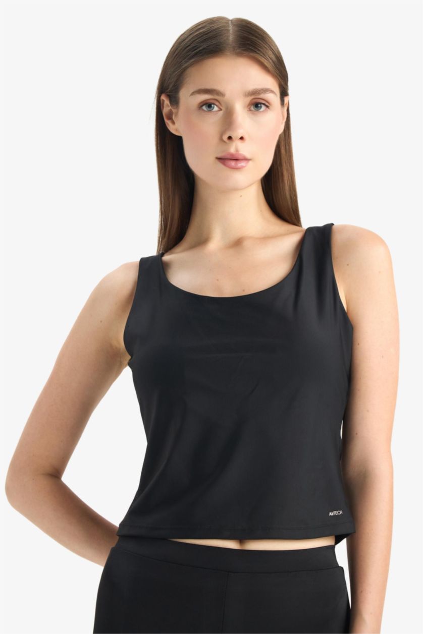 Woman Black DeFactoFit Bikini Top