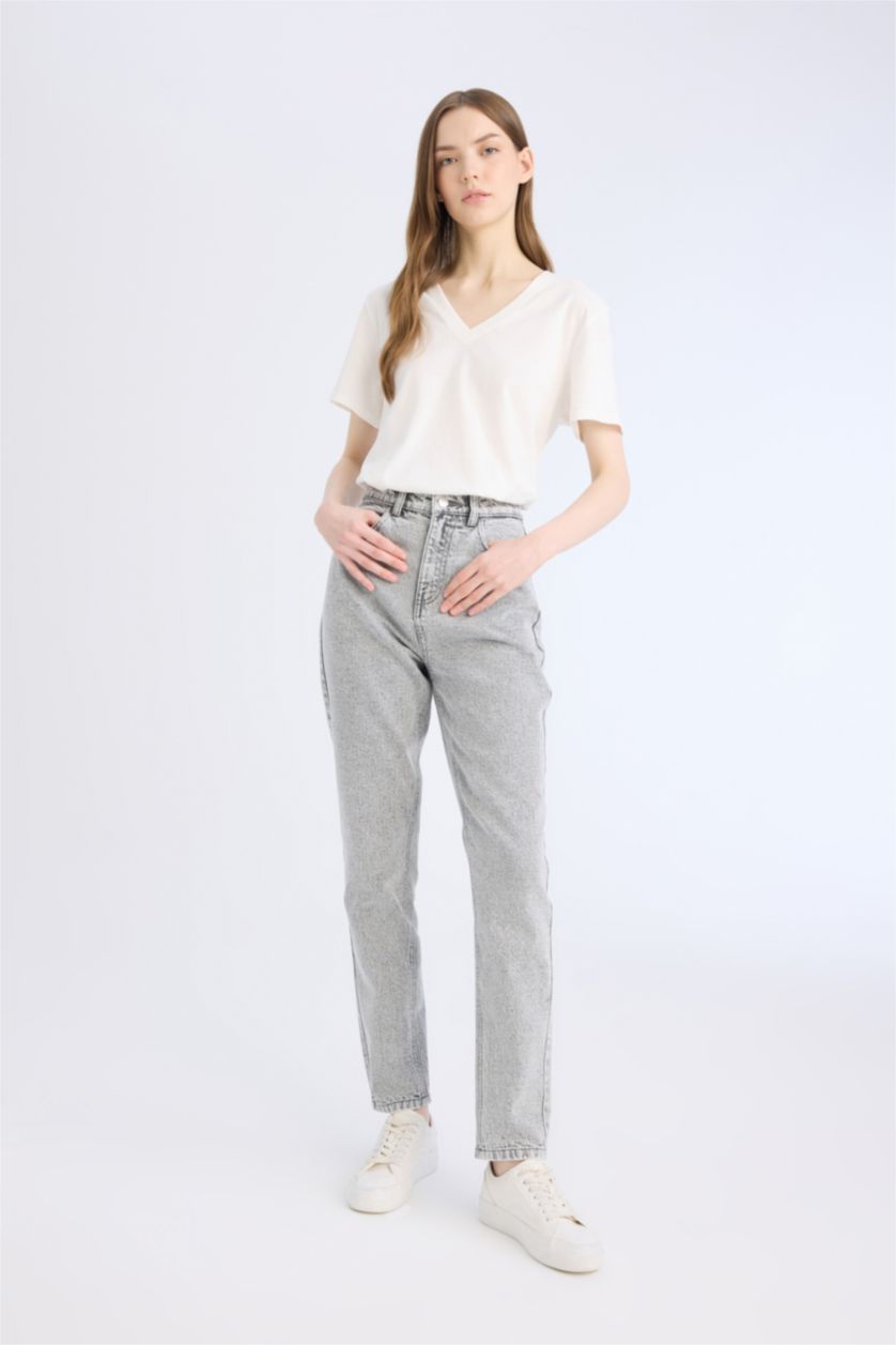 حريمي رمادي بنطلون جينز لينا موم فيت بخصر عالي