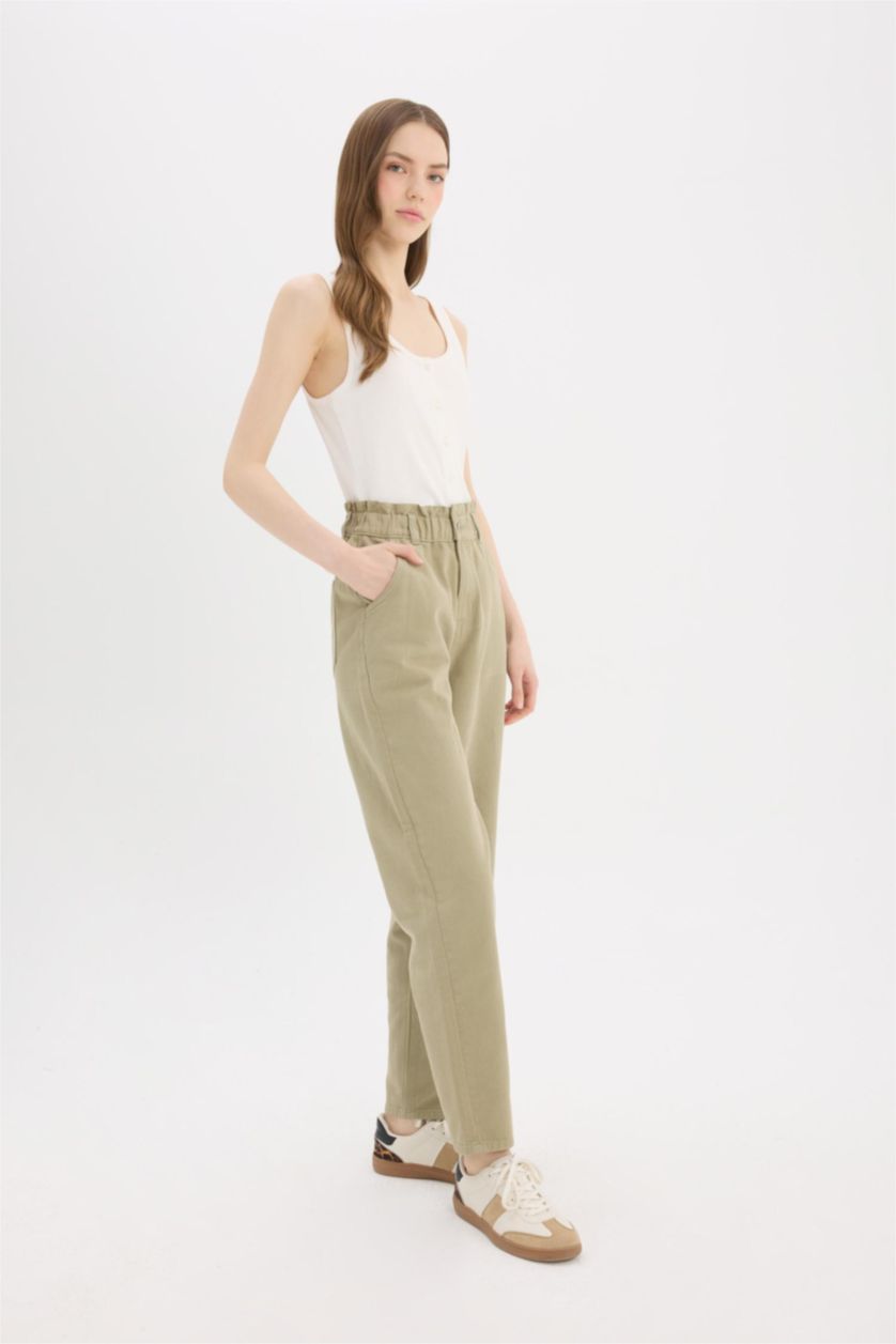 Женщины Светлый хаки Джинсы с высокой талией и манжетами, подвернутые, с эффектом потертости