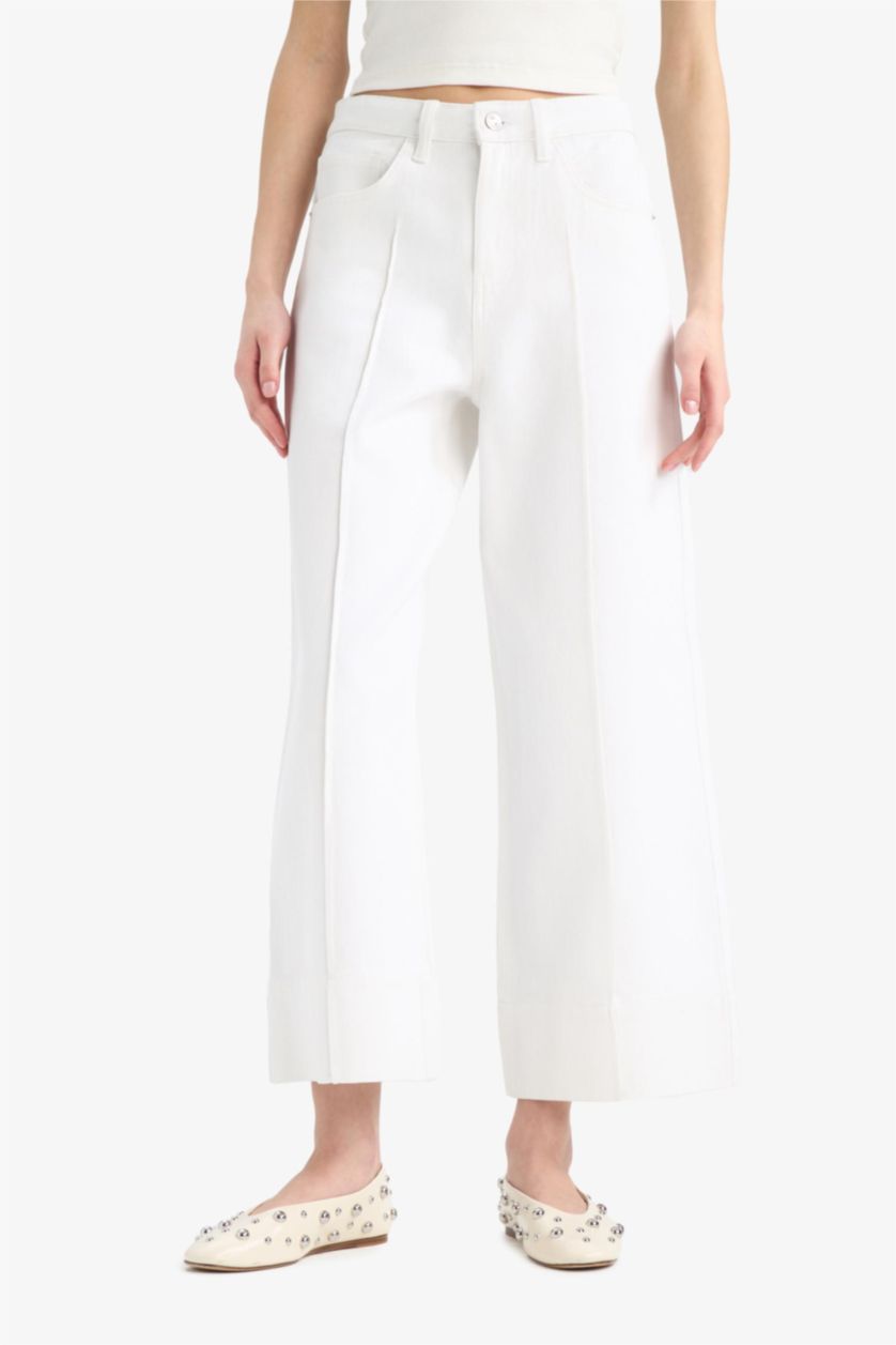 WOMAN White Wide Leg High Waist Crop Fit Jeans