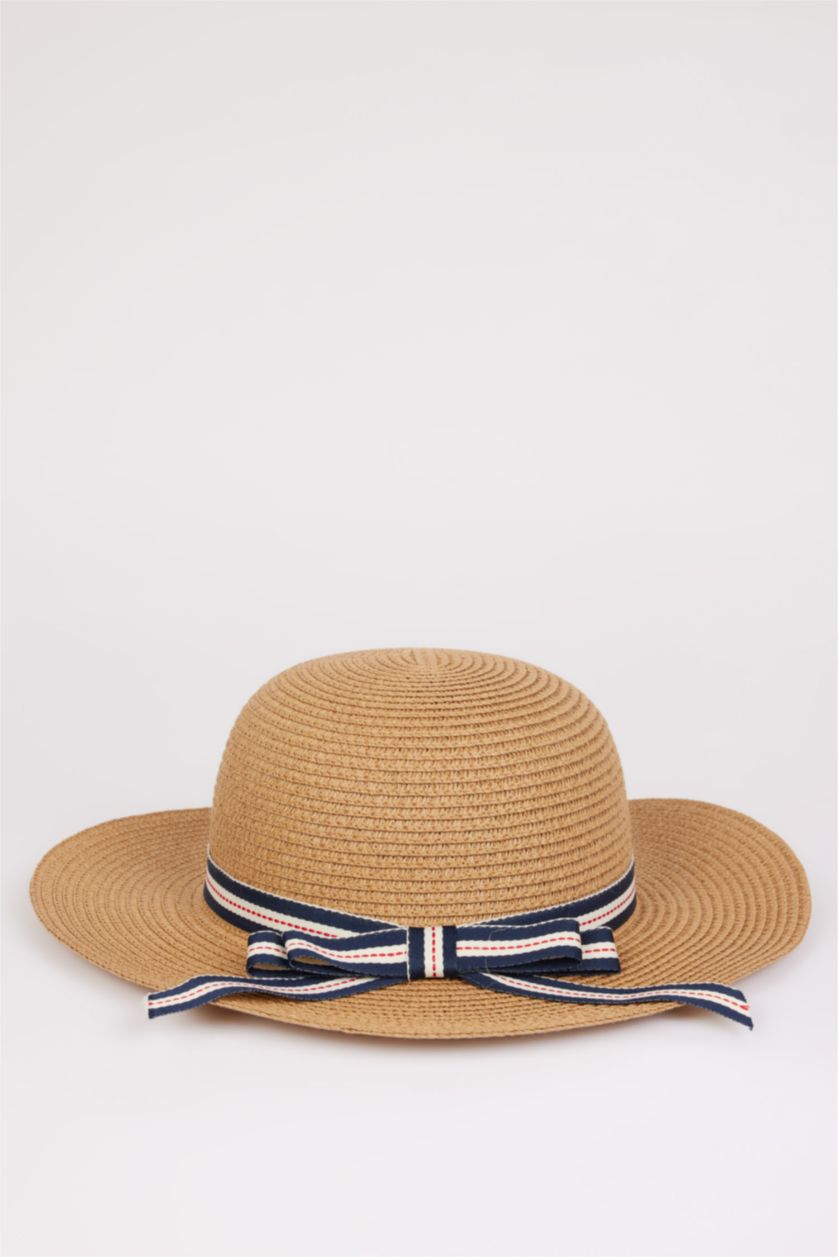 Woman Light Brown Woman Straw Hat