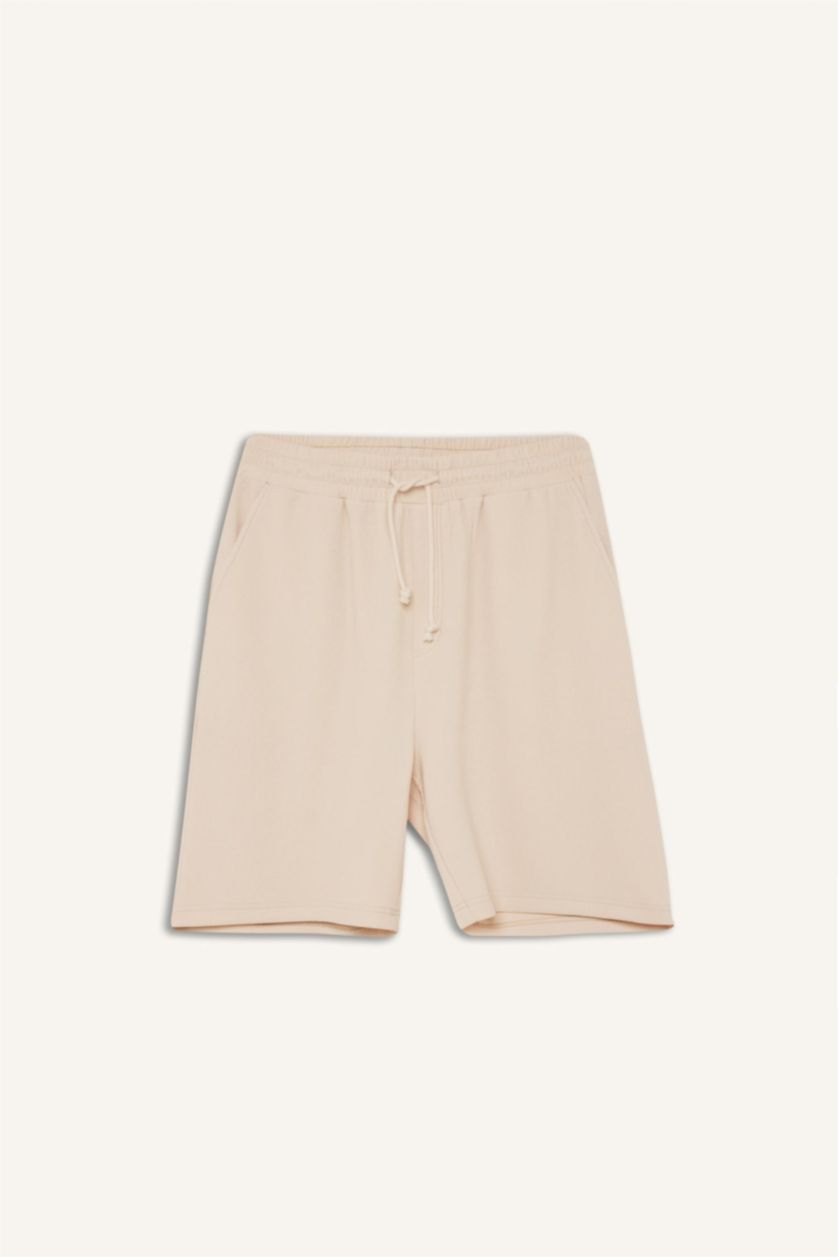 رجال زهري فاتح شورت كابري قصة عادية برجل عادي