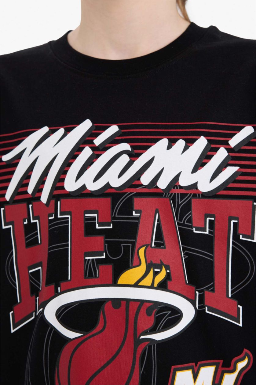 Erkek Çocuk - Genç Erkek Siyah NBA Miami Heat Bisiklet Yaka Kısa Kollu Tişört Erkek Çocuk