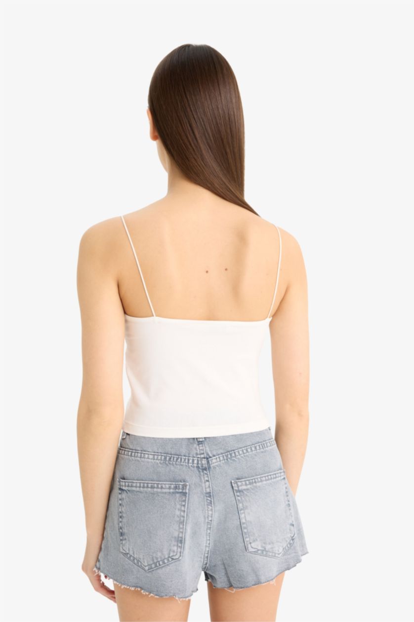 Женщины Кремовый Приталенная майка с круглым вырезом.