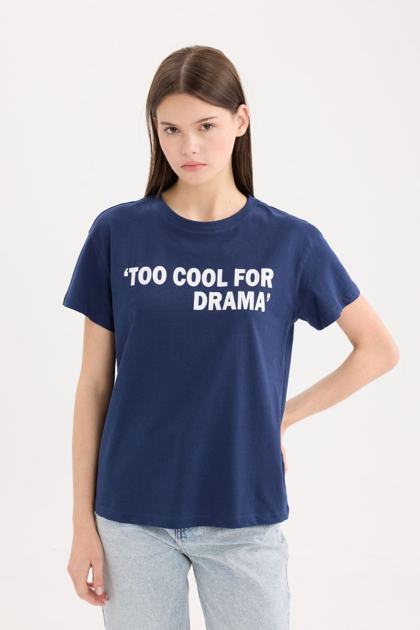 نساء كحلي تيشيرت نص كم قصة عادية مطبوع برقبة مستديرة