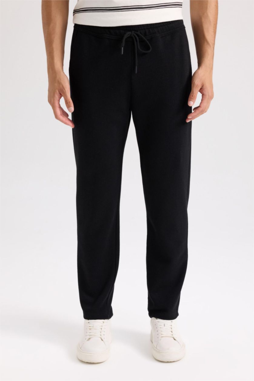 Erkek Siyah Regular Fit Eşofman Altı Beli Bağcıklı Cep Detaylı Düz Paça