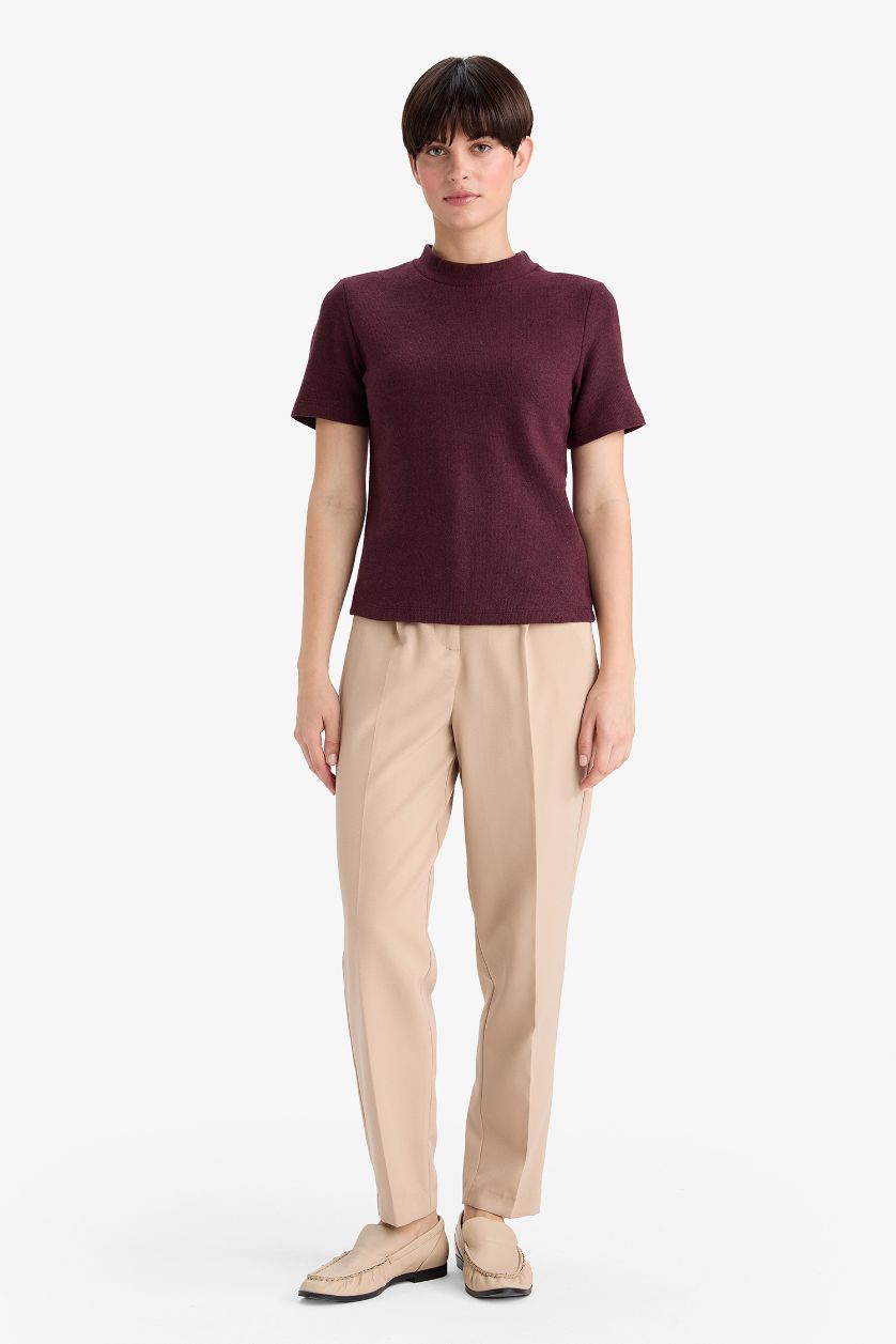 Kadın Bordo Slim Fit Dar Kesim Yarım Balıkçı Yaka Basic Düz Kısa Kollu Bordo Tişört