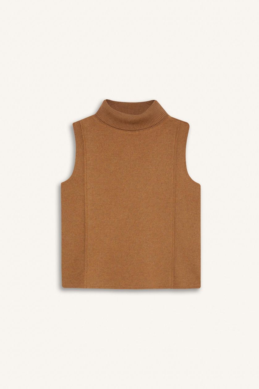 نساء جملي فانيلة قصة عادية بياخة مدورة