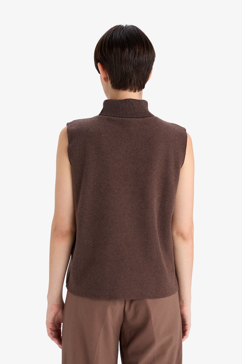 Kadın Kahve Regular Fit Balıkçı Yaka Triko Atlet