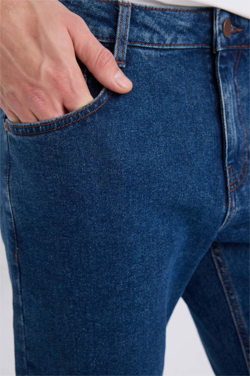 MAN Dark Blue Sergio Regular Fit Normal Waist Pipe Leg Jeans