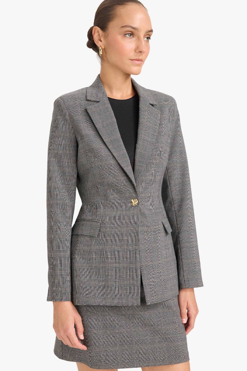 Kadın Açık Gri Regular Fit Düğmeli Blazer Ceket